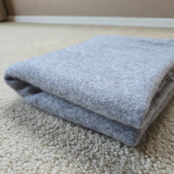 Mayson The Label Grey  Cashmere Scarf - Picture 1 of 10